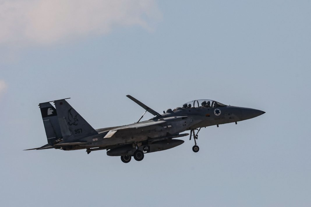 f-16 fighter zet Israil