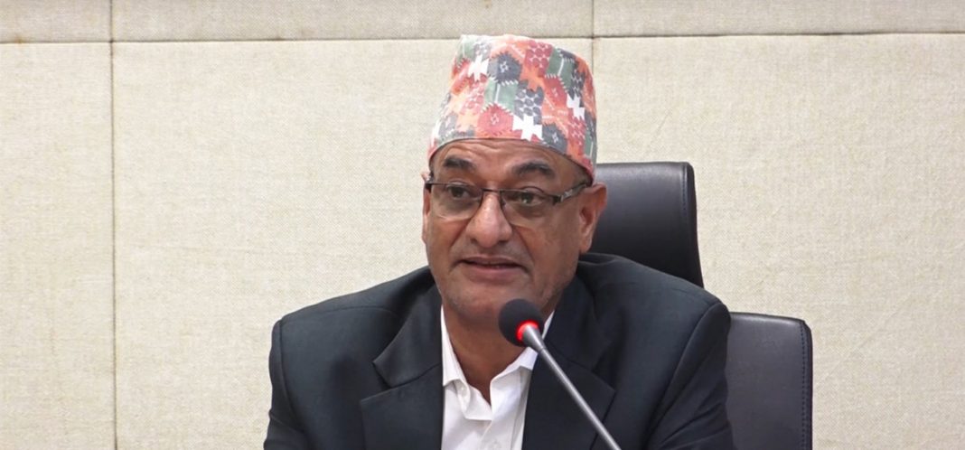 স্বরাষ্ট্রমন্ত্রী রমেশ লেখক। ছবি সংগৃহীত