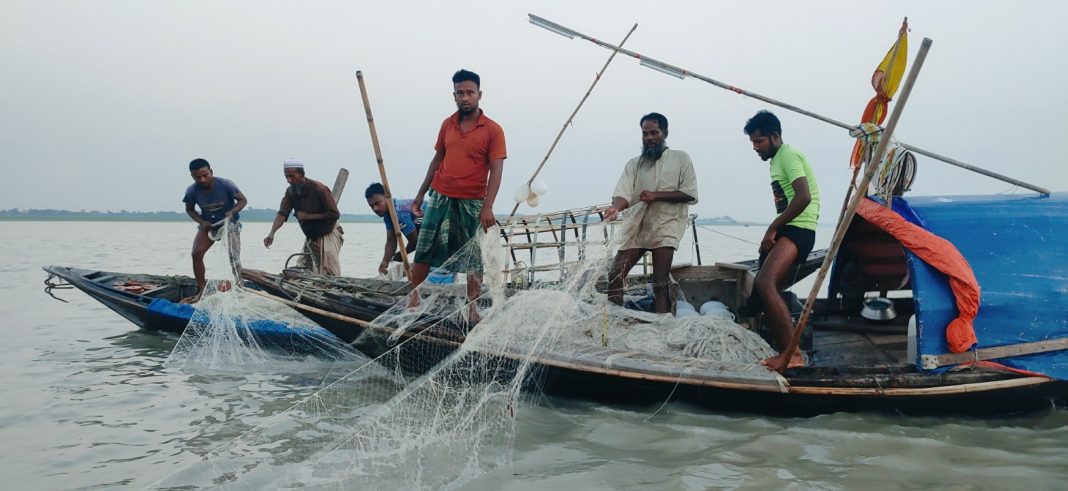 মাছ শিকার