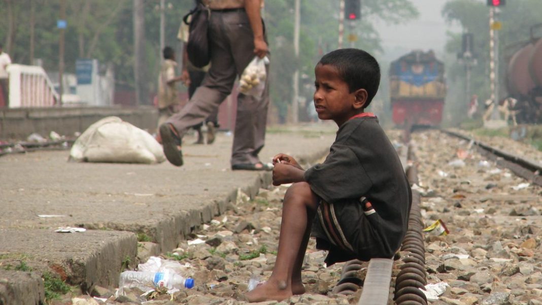 পথশিশু