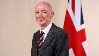 যুক্তরাজ্যের শ্রম ও অবসর বিষয়ক মন্ত্রী প্যাট ম্যাকফাডেন