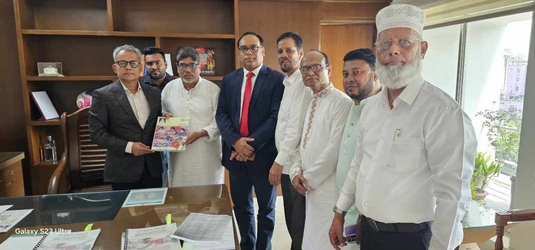 নিরাপদ সড়ক চাই আন্দোলনের নেতৃবৃন্দের সাথে সড়ক পরিবহন ও সেতুমন্ত্রী রবিউল আলম।