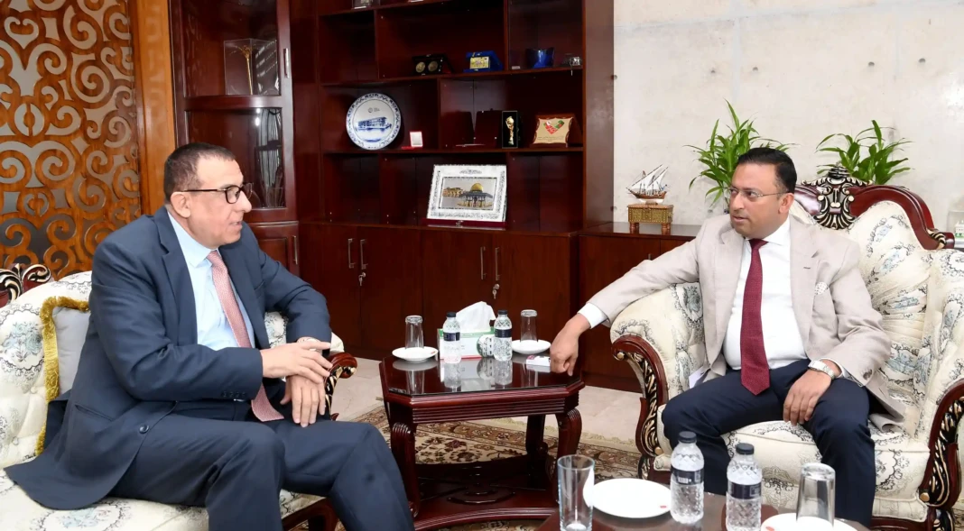 Ambassador of the State of Palestine to Bangladesh called on Mr. Humaiun Kobir State Minister for Foreign Affairs পররাষ্ট্র মন্ত্রণালয়ে পররাষ্ট্র প্রতিমন্ত্রী হুমায়ুন কবীরের সঙ্গে সৌজন্য সাক্ষাৎ করেন বাংলাদেশে নিযুক্ত ফিলিস্তিনের রাষ্ট্রদূত ইউসুফ এস ওয়াই রামাদান